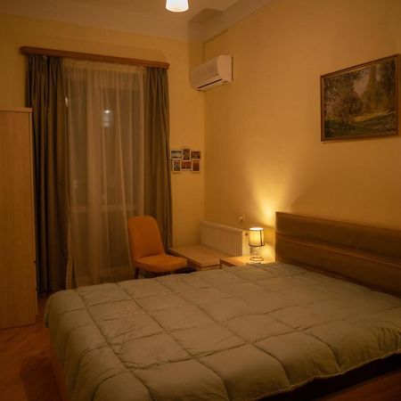 Guesthouse Hillside Tbilisi Bagian luar foto