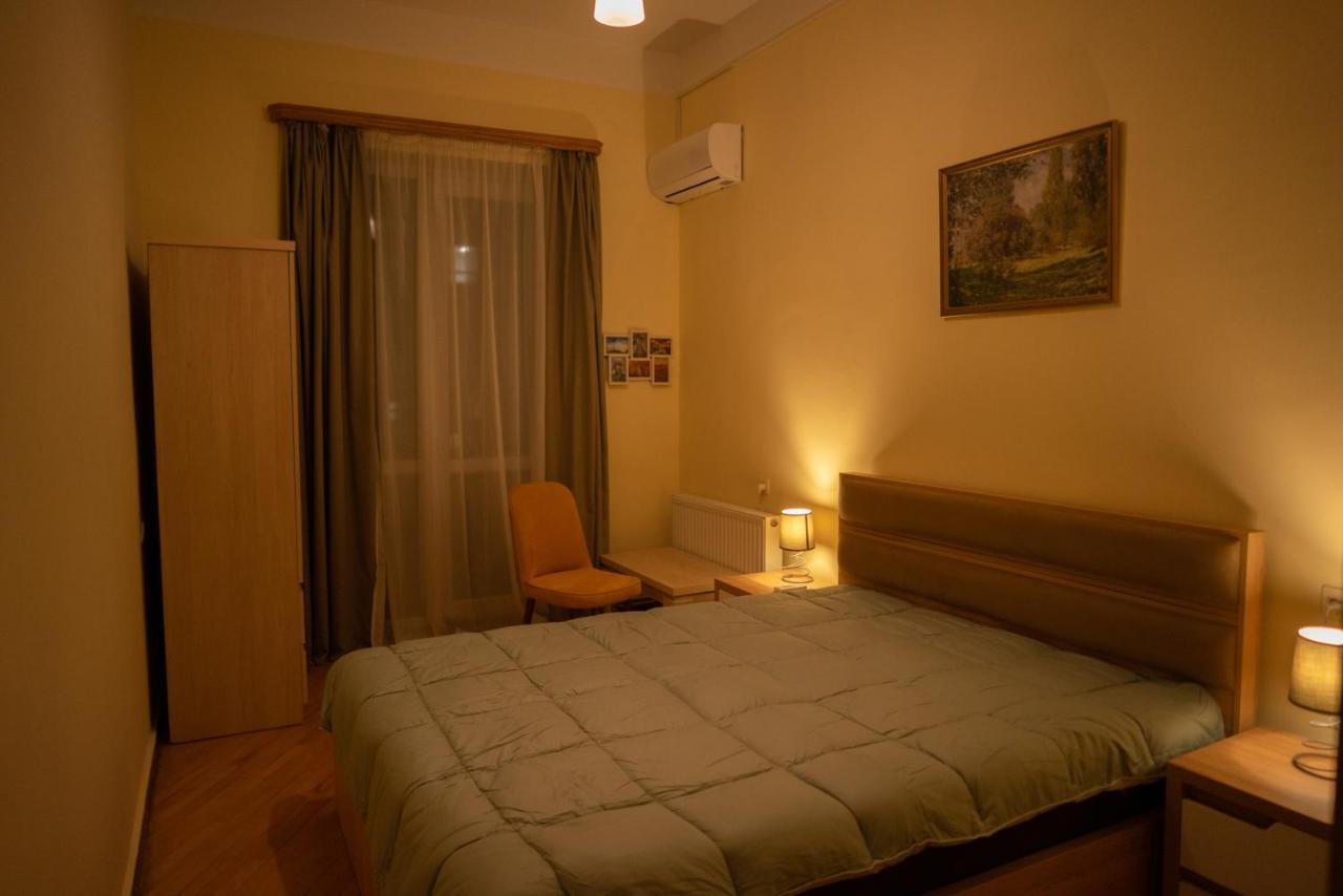 Guesthouse Hillside Tbilisi Bagian luar foto