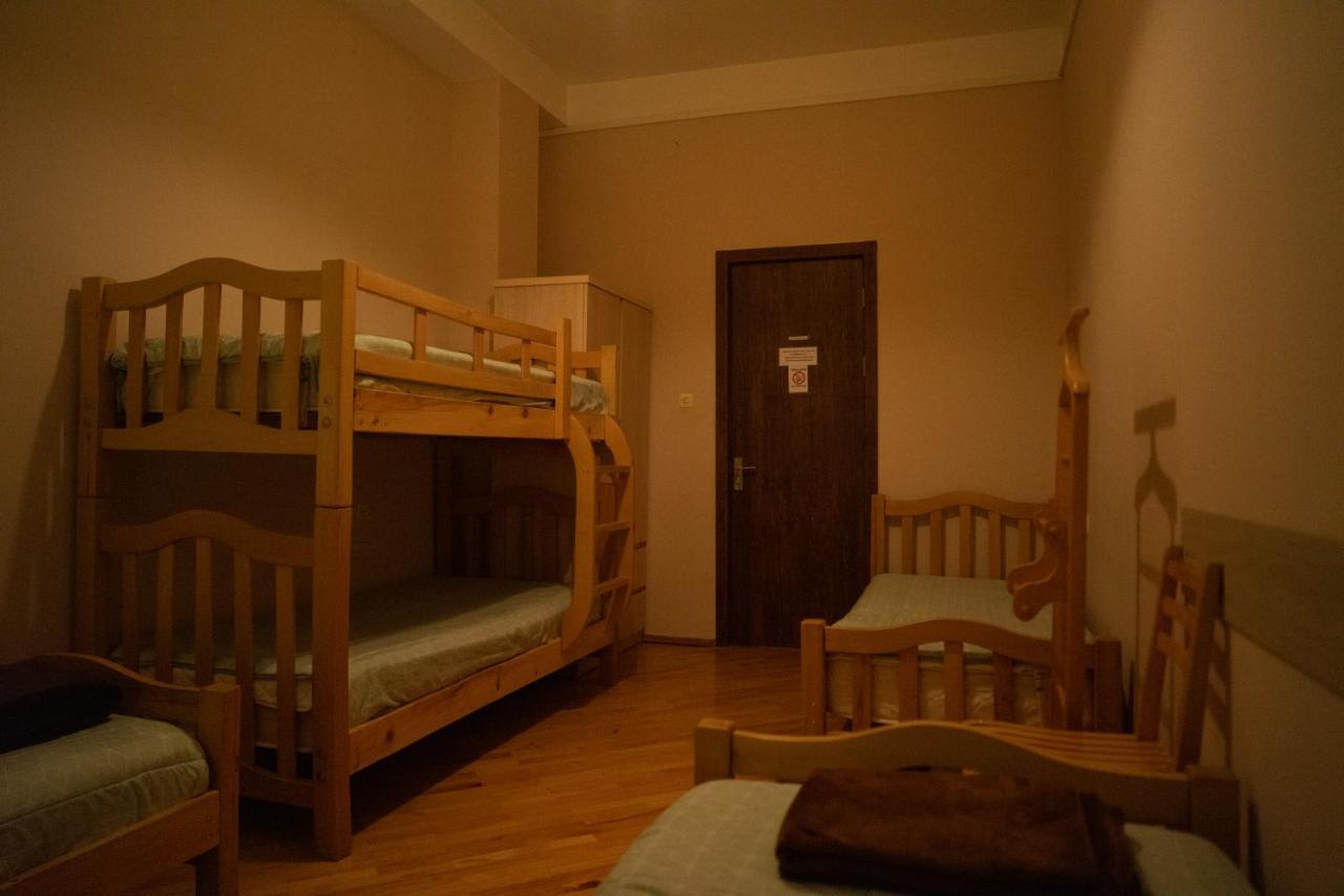Guesthouse Hillside Tbilisi Bagian luar foto