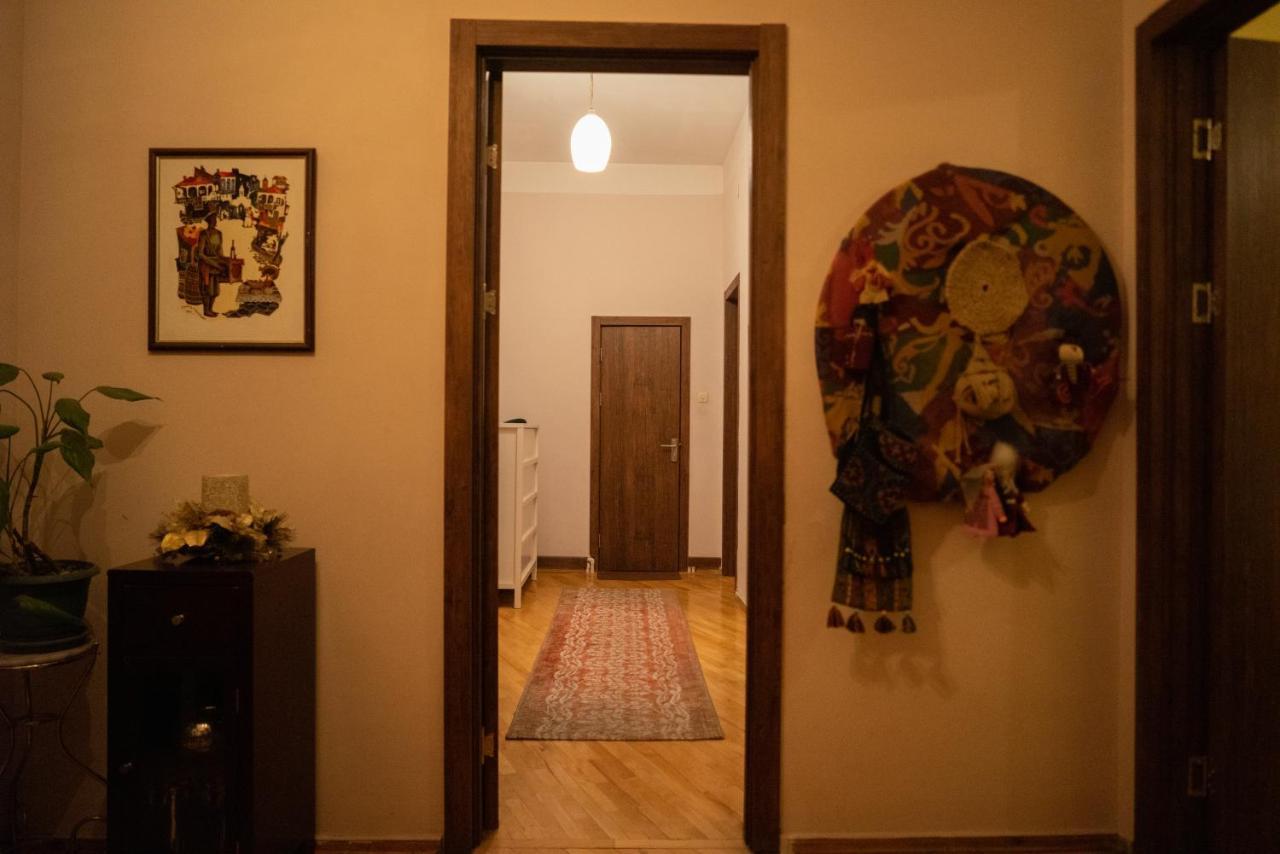 Guesthouse Hillside Tbilisi Bagian luar foto