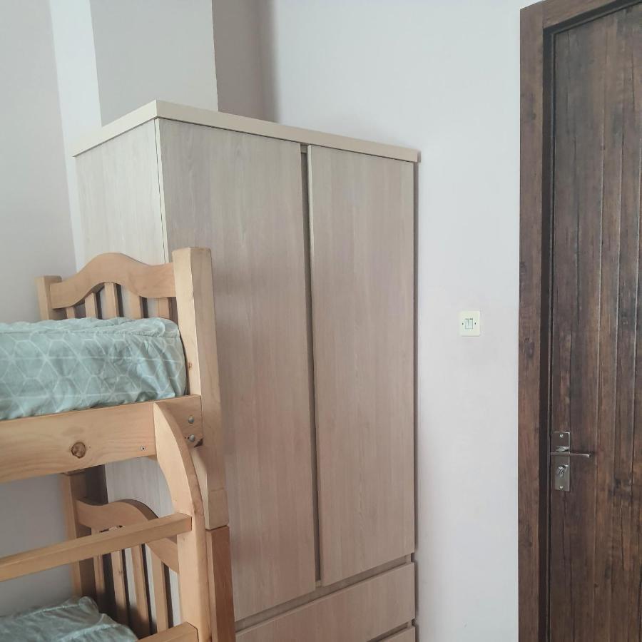 Guesthouse Hillside Tbilisi Bagian luar foto
