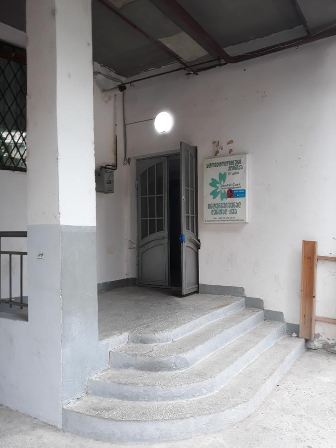 Guesthouse Hillside Tbilisi Bagian luar foto